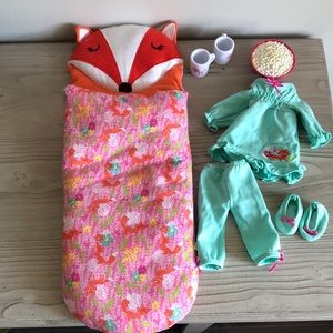 American Girl Wellie Wishers- Sleeping Bag/Pj’s/Popcorn & Mug Set